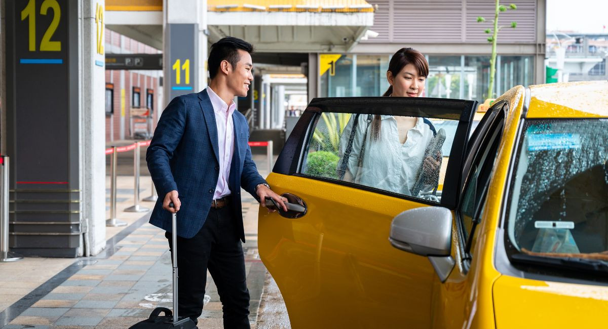 Những lưu ý khi đặt xe sân bay cập nhật 2024