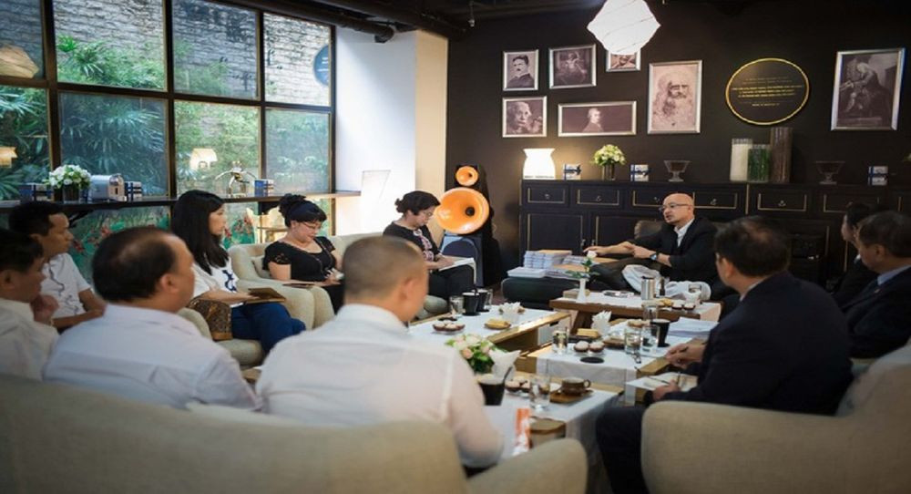 4 giờ cafe với ông Đặng Lê Nguyên Vũ