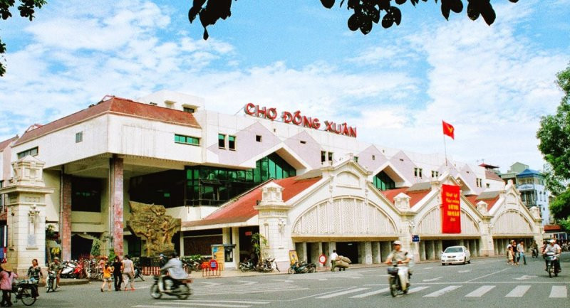 Chợ nổi tiếng Hà Nội: khám phá mặt hàng và giờ hoạt động