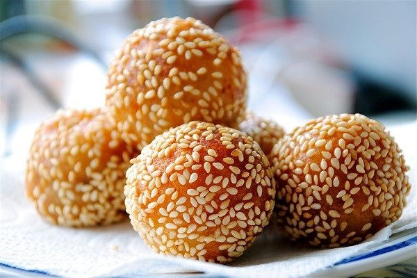 5 hàng bánh rán tuyệt ngon nên thử ngay khi vào phố cổ chơi