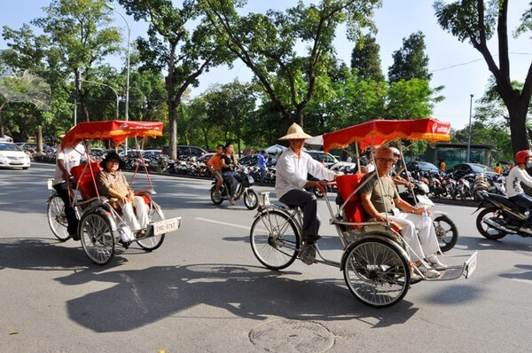 Xích lô Bờ Hồ 